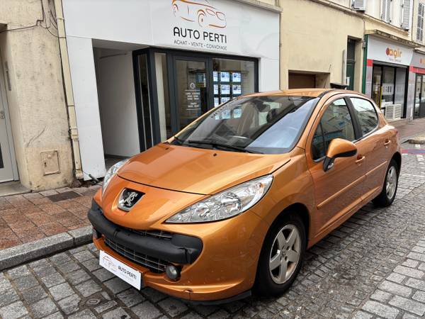 PEUGEOT 207