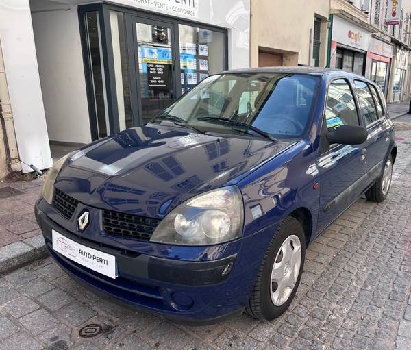 RENAULT CLIO
