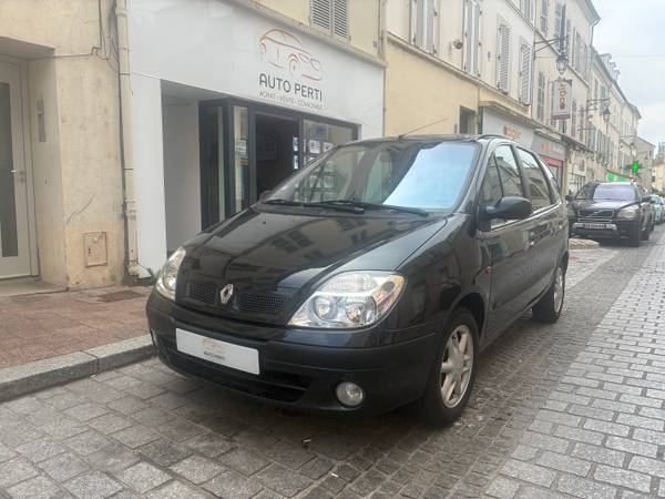 RENAULT SCENIC